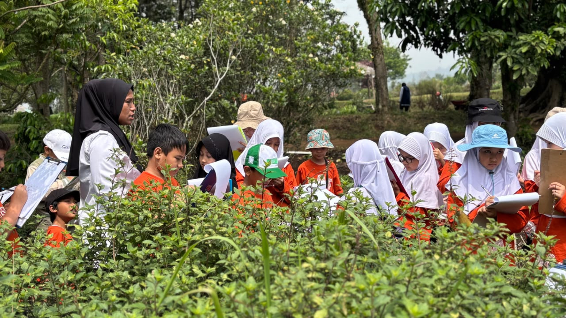 Kegiatan Salman Al Farisi Bandung