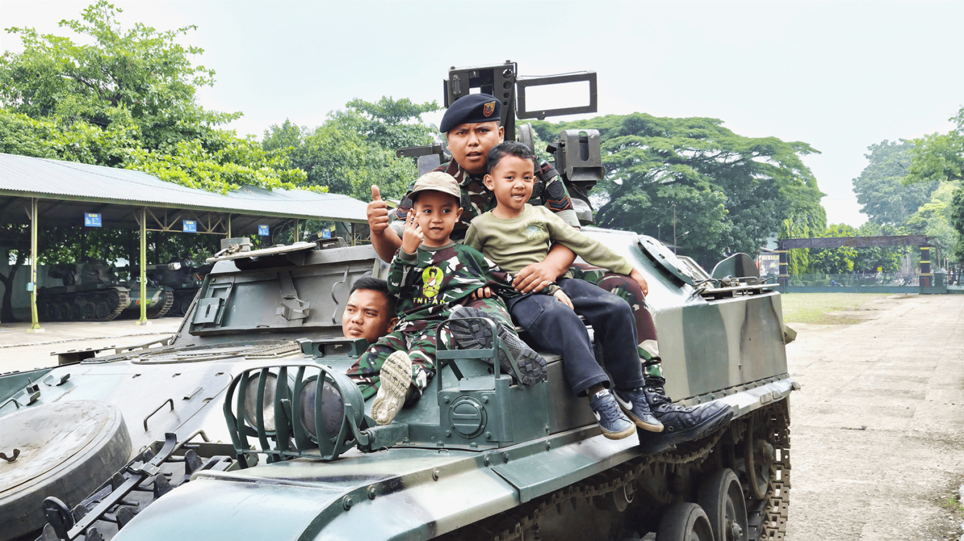 Field Trip PGTK Salman Al Farisi: Mengenal Dunia TNI melalui Pengalaman Langsung