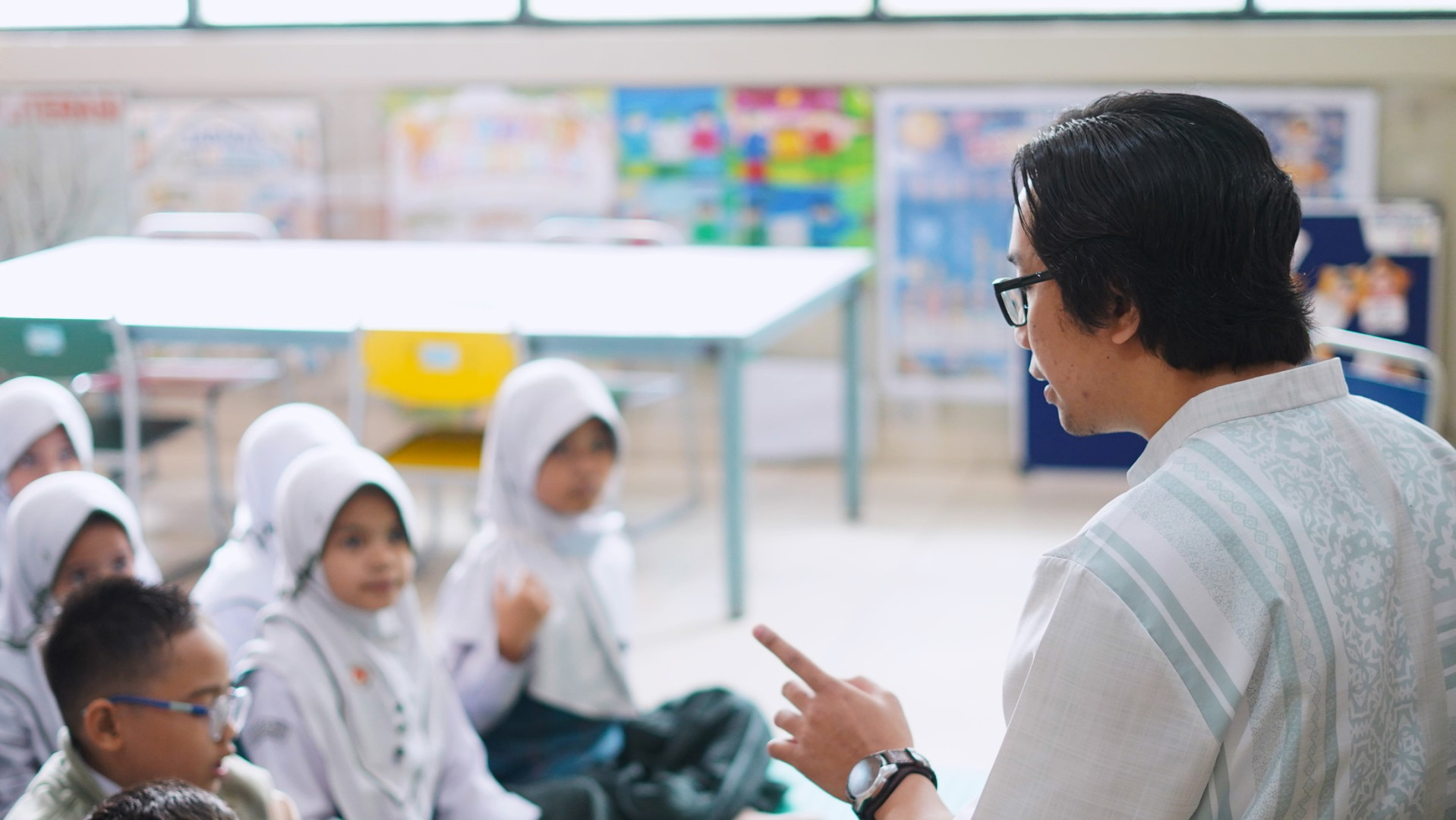 ATUR (Ayah Bertutur) SD Salman Al Farisi: Menanamkan Nilai Positif bagi Siswa Level 2