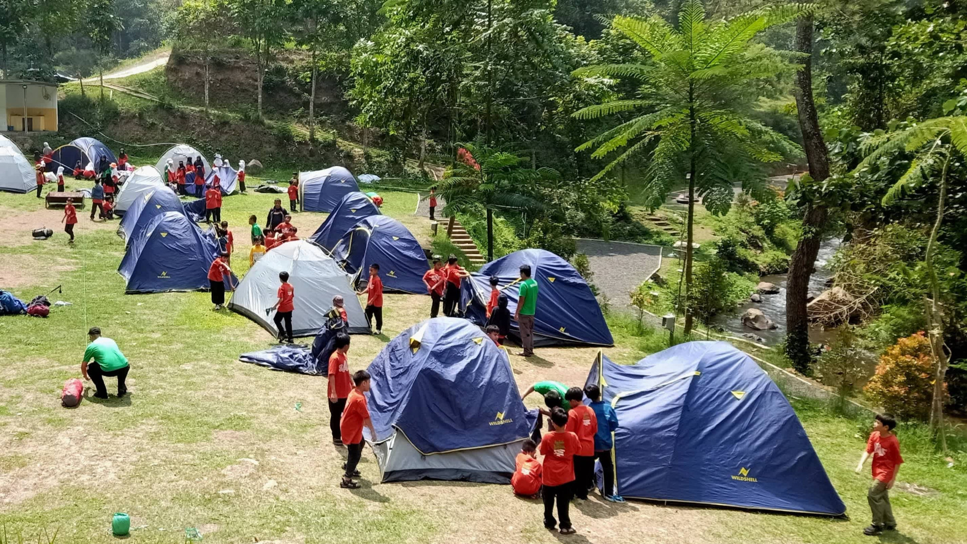 My Amazing Leadership Camp SD Salman Al Farisi: Membentuk Jiwa Kepemimpinan dan Kepedulian Sosial