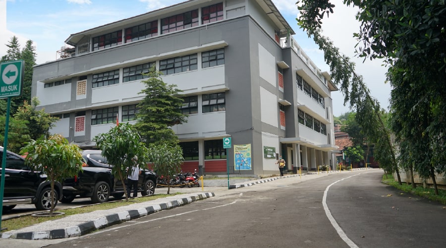 Gedung Sekolah - Salman Al Farisi Bandung